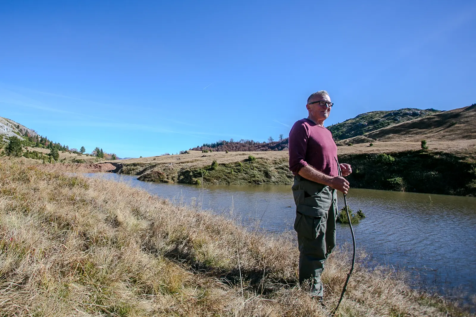 Mirosav Davidović pored jezera na Zelengori